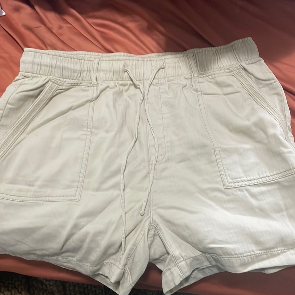 Womens old navy linen shorts